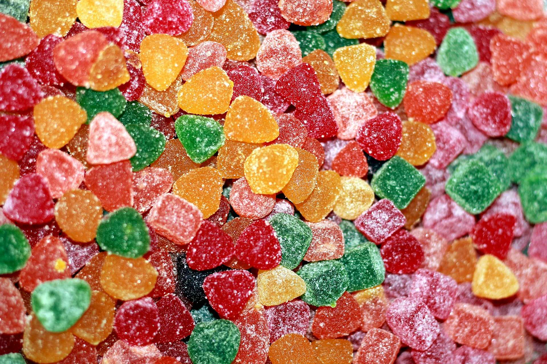 Are Gummies Bad for Our Dental Health? What Are the Alternatives?