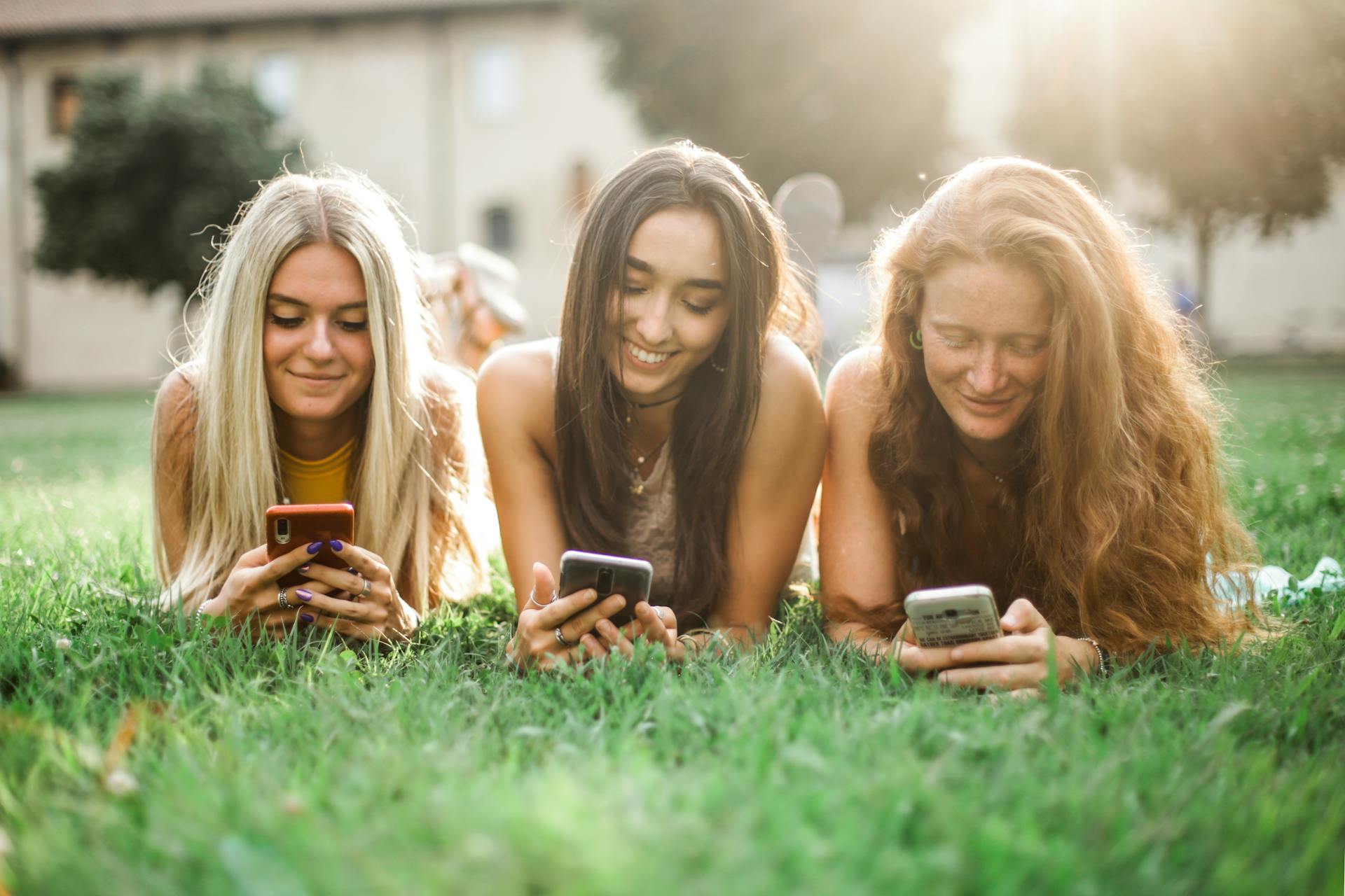 Does Social Media Influence Young Adults’ Decisions on Cosmetic Dental Treatments?